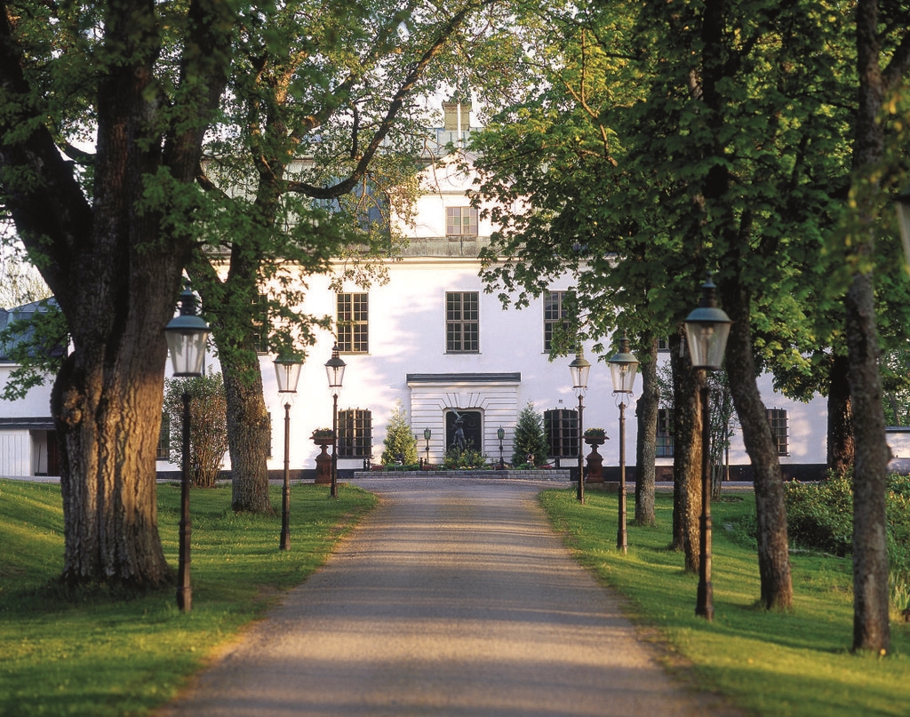 Hotellfastighet - 6 130 kvm - Bolagsöverlåtelse