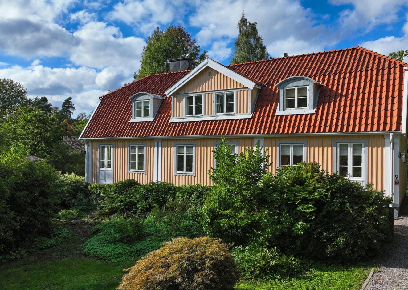 Krokvägen 9