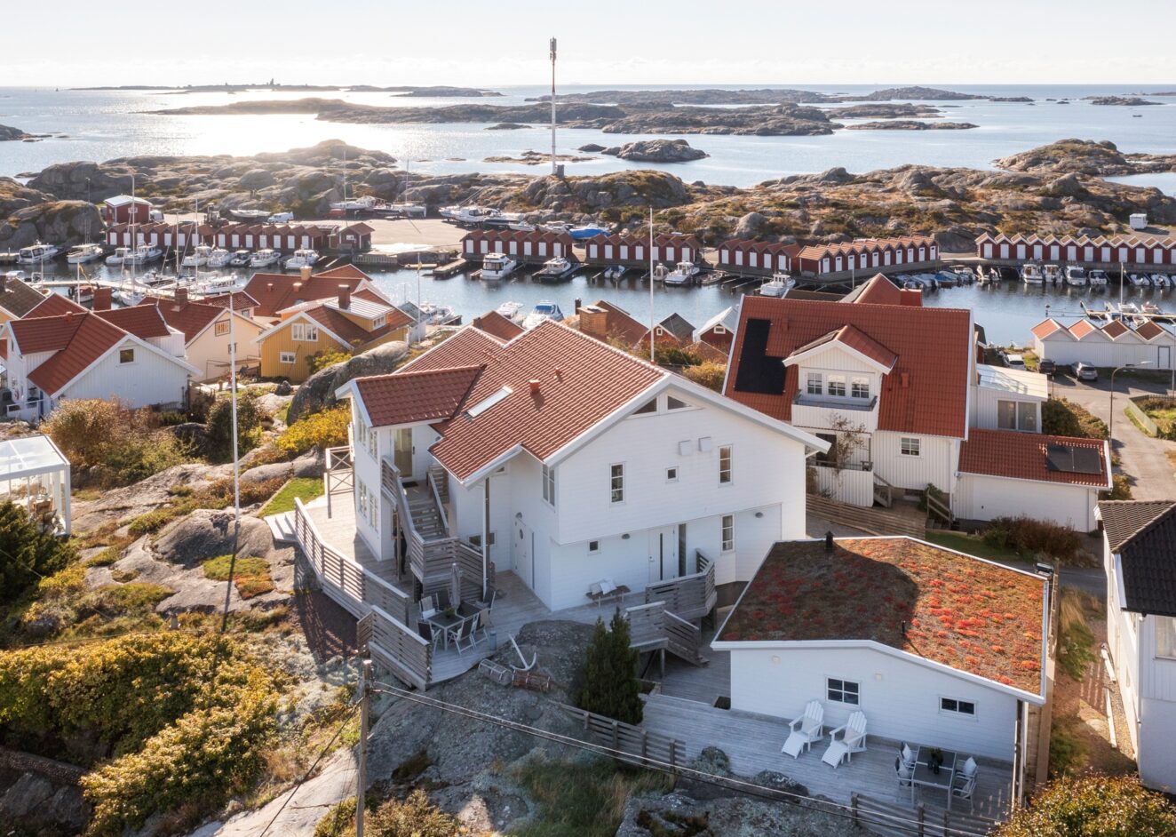 Topprenoverad villa med fantastiskt läge på Fotö